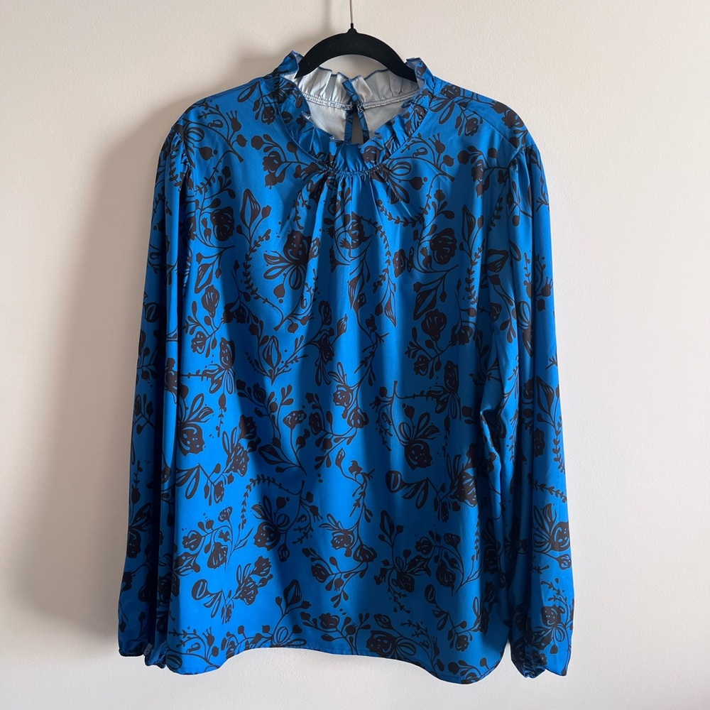 Long Sleeve Floral Blue and Black Women's Plus Size Blouse 4XL